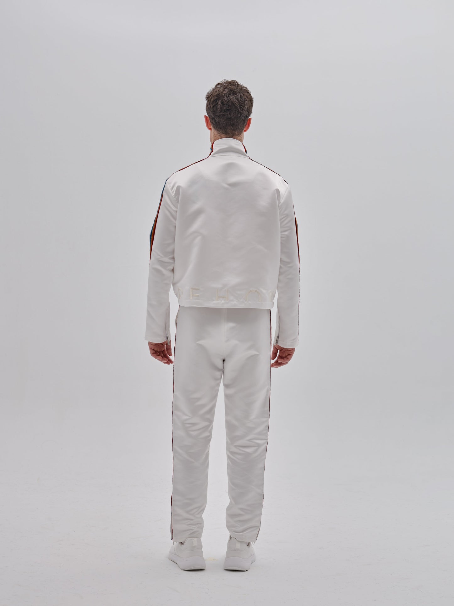 Oversized Pehom Emboidered Jacket