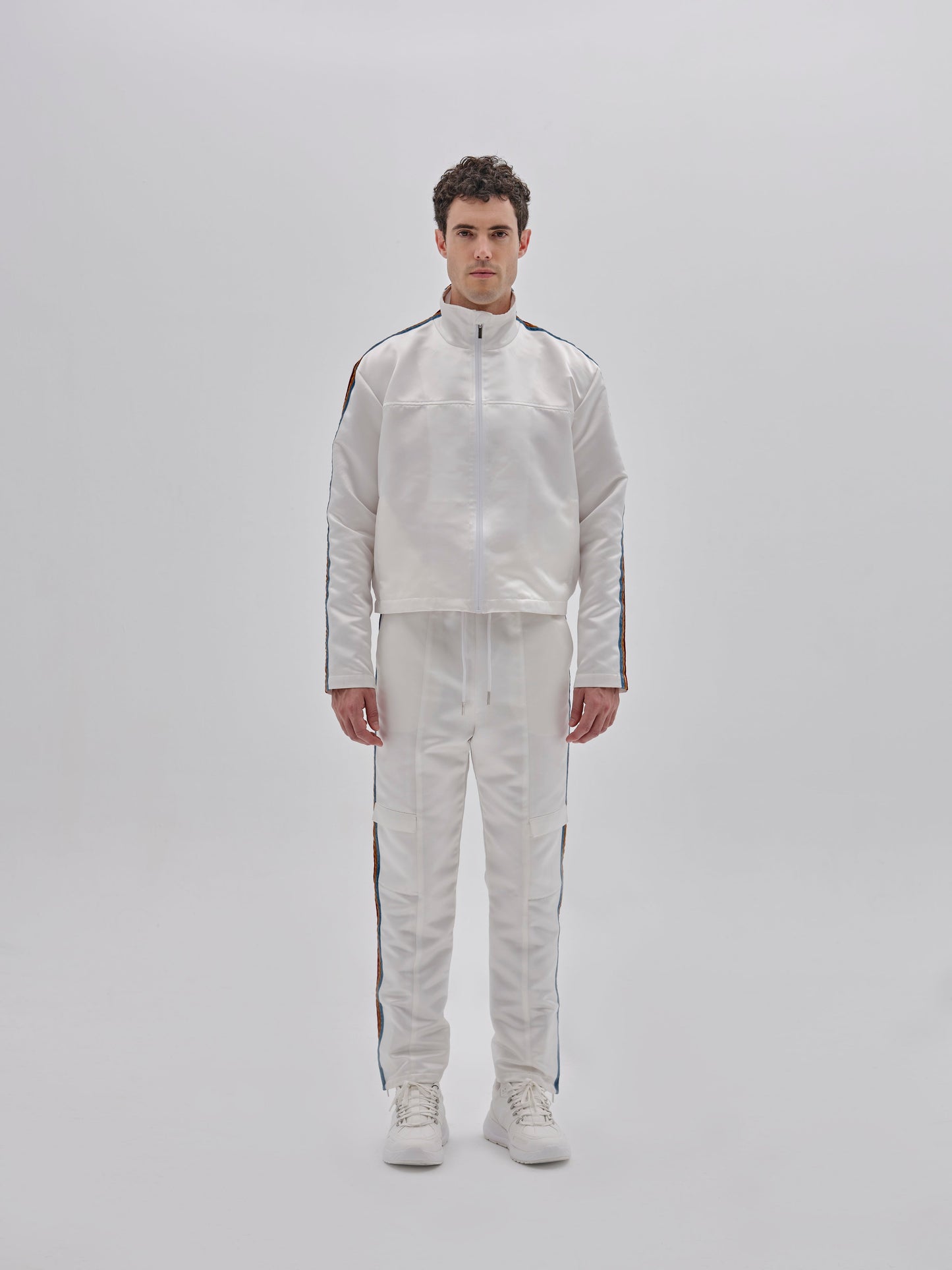 Oversized Pehom Emboidered Jacket