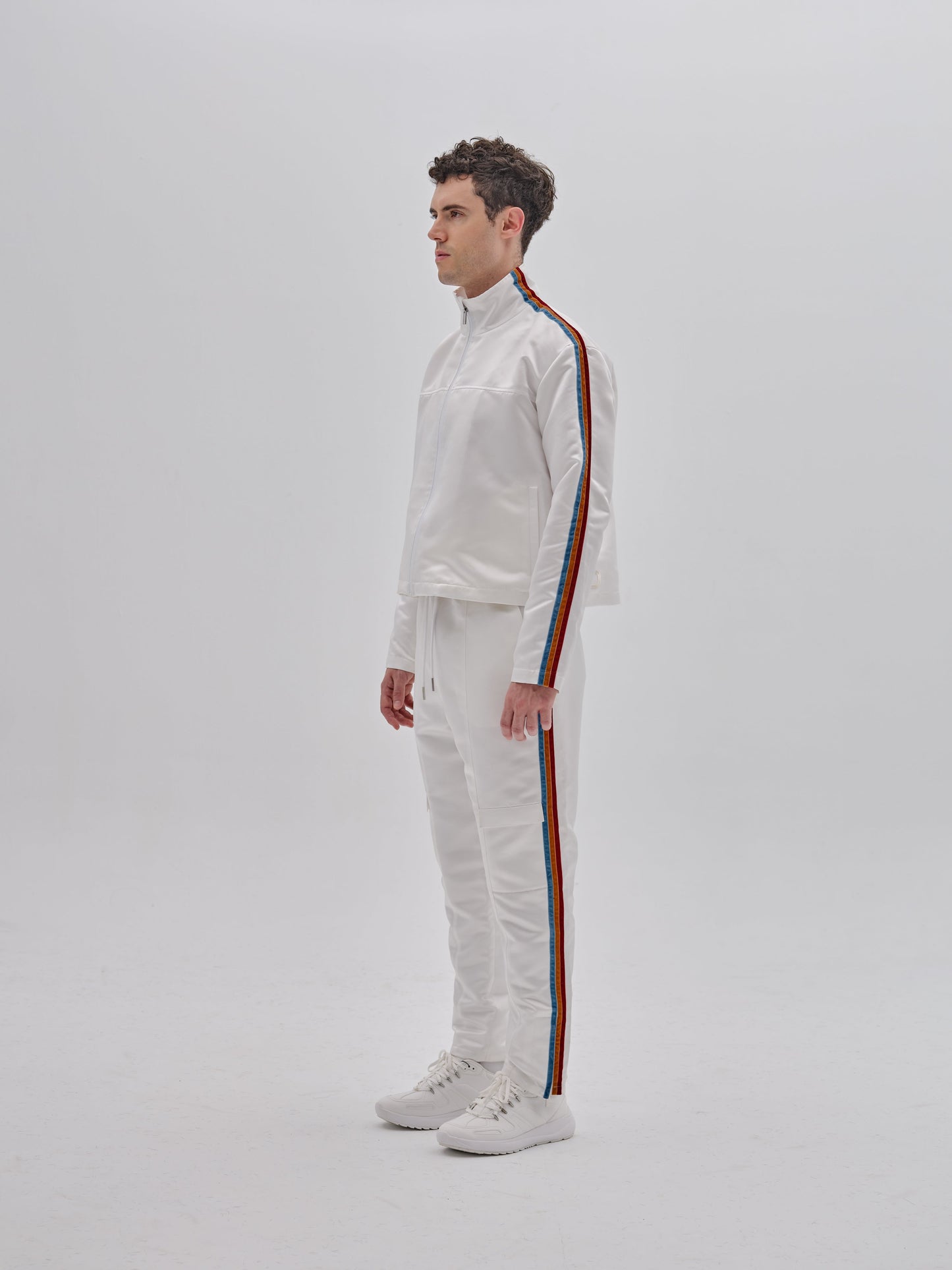 Oversized Pehom Emboidered Jacket